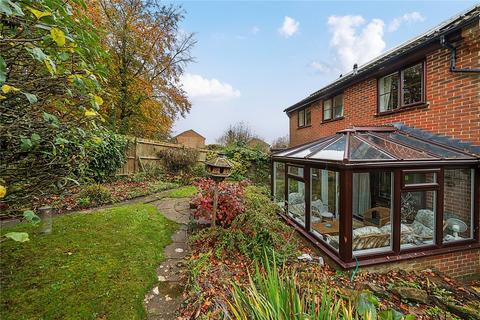 4 bedroom detached house for sale, Salisbury Close, Alton, Hampshire, GU34