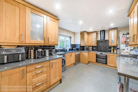 4 bedroom detached house for sale, Albion Gardens Close, Royton, Oldham, Greater Manchester, OL2