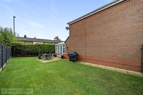 4 bedroom detached house for sale, Albion Gardens Close, Royton, Oldham, Greater Manchester, OL2