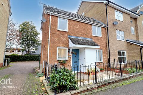 2 bedroom terraced house for sale, Denham Close, Bury St Edmunds