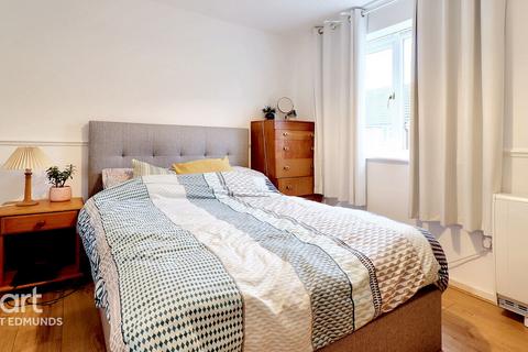 2 bedroom terraced house for sale, Denham Close, Bury St Edmunds