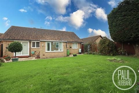 3 bedroom detached bungalow for sale, Kingswood Avenue, Carlton Colville, NR33