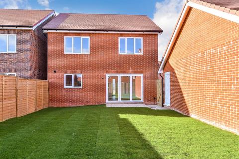 4 bedroom detached house for sale, Thyme Avenue, Hailsham, East Sussex