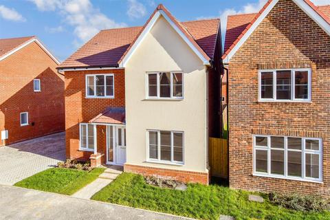 4 bedroom detached house for sale, Thyme Avenue, Hailsham, East Sussex