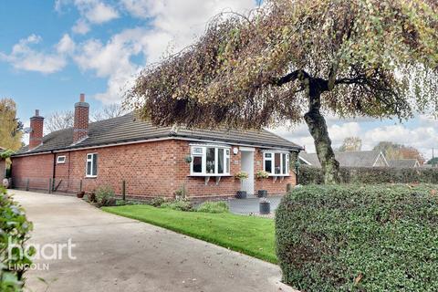 3 bedroom detached bungalow for sale, Newark Road, Bassingham, Lincoln