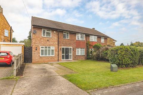 4 bedroom semi-detached house for sale, Pinewood Green, Iver Heath SL0