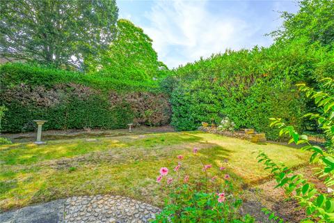 undefined, Oatlands Chase, Weybridge, Surrey, KT13