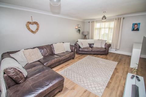 3 bedroom terraced house for sale, Rivermead, Fatfield, Washington