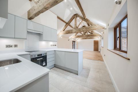 2 bedroom barn conversion for sale, Solihull B94