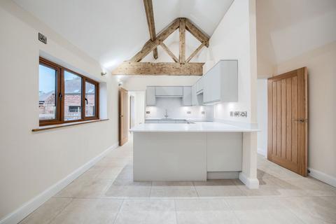 2 bedroom barn conversion for sale, Solihull B94