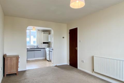 1 bedroom apartment to rent, Russell Street, Swansea, SA1