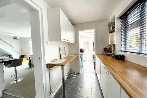 12 Johns Close, Peacehaven, BN10 7UQ