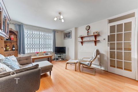 4 bedroom end of terrace house for sale, Woodyard Close, Kentish Town, NW5