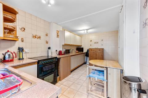 4 bedroom end of terrace house for sale, Woodyard Close, Kentish Town, NW5