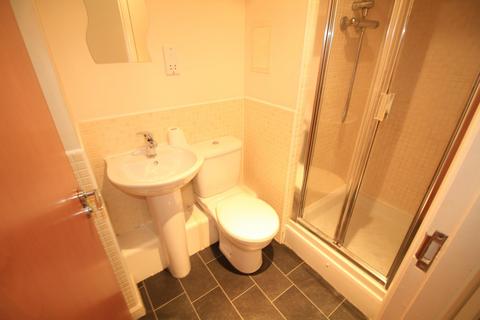 2 bedroom flat to rent, Pilcher Gate, Nottingham NG1