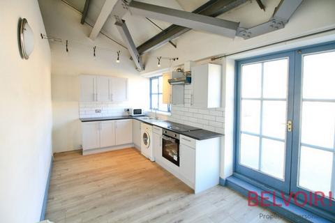 3 bedroom flat to rent, Aberdeen Street, Nottingham NG3