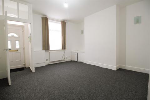 2 bedroom terraced house to rent, George Street, Manchester M34