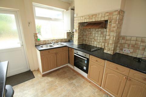 4 bedroom semi-detached house to rent, Derby Road, Nottingham NG7