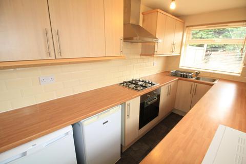 4 bedroom terraced house to rent, Cromwell Street, Nottingham NG7