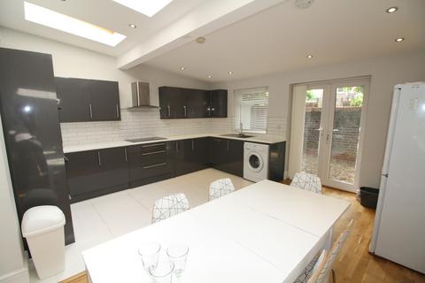 Cromwell Street, Nottingham NG7