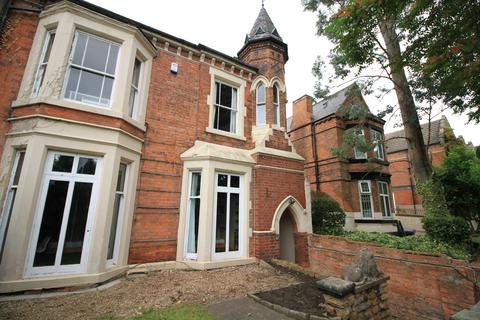 Cromwell Street, Nottingham NG7