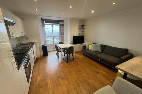 2 bedroom apartment to rent, Finchley Road,  Hampstead,  NW3