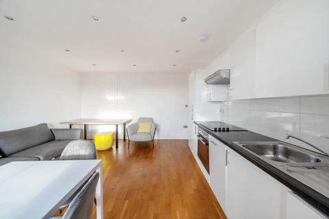 2 bedroom apartment to rent, Finchley Road,  Hampstead,  NW3