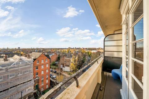 2 bedroom flat to rent, Finchley Road,  Hampstead,  NW3