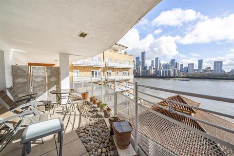 2 bedroom apartment for sale, New Caledonian Wharf, Odessa Street, Surrey Quays, London, SE16