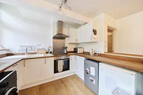 1 bedroom flat for sale, Tower Road, Surrey GU26