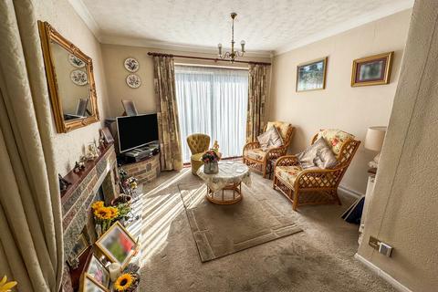 3 bedroom detached bungalow for sale, Park Lane, Tilehurst, Reading, RG31