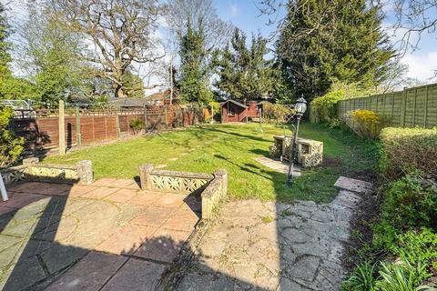 3 bedroom detached bungalow for sale, Park Lane, Tilehurst, Reading, RG31