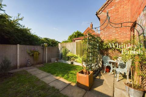 3 bedroom terraced house for sale, Kemps Barns, Norwich NR16