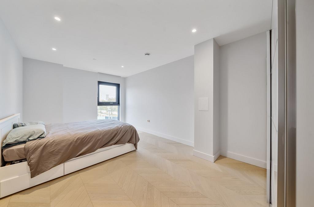 Principal Bedroom.jpg