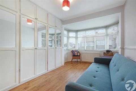 4 Mill Close, Rochester, ME2 3DA