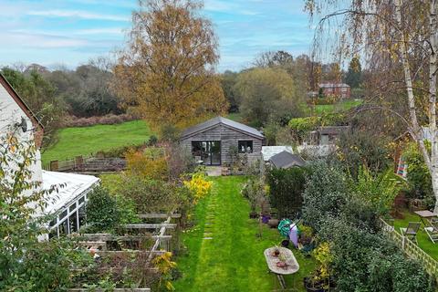 3 bedroom cottage for sale, Martins Road, Brockenhurst, SO42