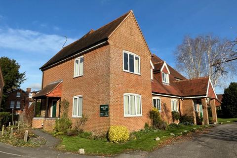 2 bedroom retirement property for sale, Holly Tree Walk, Pewsey, SN9 5DE