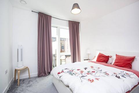 Lismore Boulevard, Colindale, London, NW9