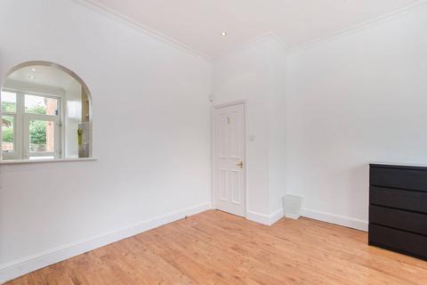 1 bedroom flat to rent, Melrose Avenue, Willesden Green, London, NW2