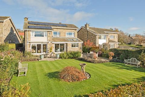 4 bedroom detached house for sale, East Beck Court, Askwith LS21