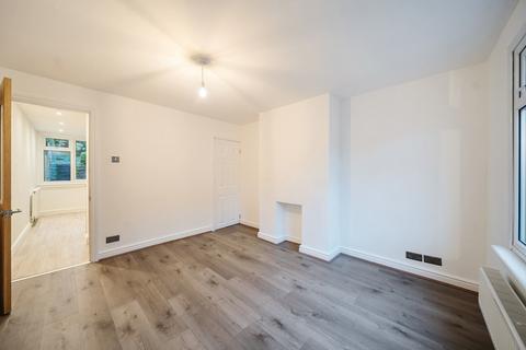55 Kings Road, Haslemere, GU27 2QA