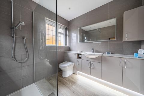 31 Alsford Close, Lightwater, GU18 5LF