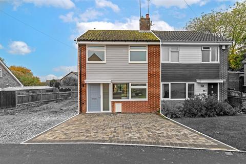 16 Chiltern Road, St Albans, AL4 9TE