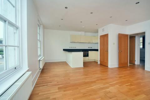 1 bedroom apartment to rent, BRIDGE ROAD, EAST MOLESEY,