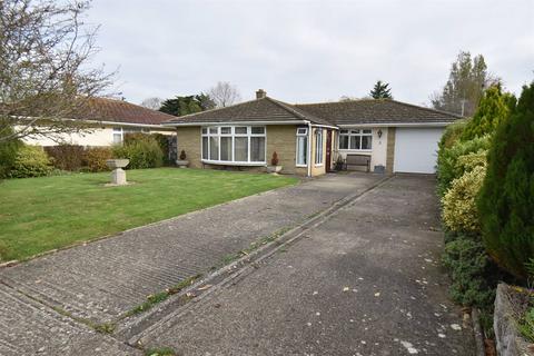 3 bedroom detached bungalow for sale, Woodvale Avenue, Chestfield, Whitstable