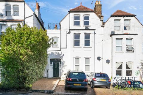 2 bedroom flat to rent, Park Road, High Barnet, EN5