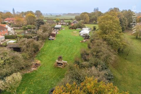 3 bedroom detached bungalow for sale, North Walsham Road, Norwich NR12