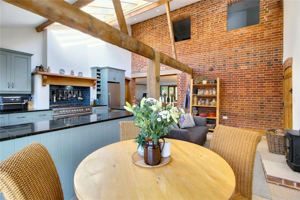 Kitchen/Breakfast