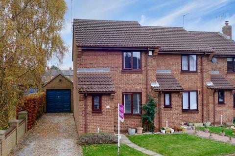 2 bedroom end of terrace house for sale, Brindlegate, Pocklington, York