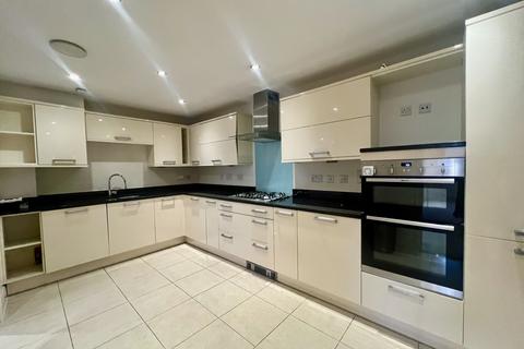 2 bedroom apartment to rent, Brookdene Drive, Northwood HA6